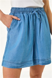 Petite Elasticated Waist Shorts