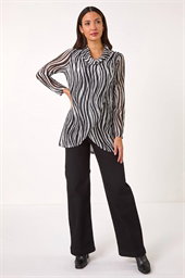 Wavy Linear Print Cowl Neck Tunic