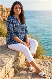 Curve Puff Print Stretch Shirt