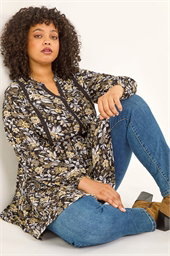 Curve Floral Woven Tunic Top