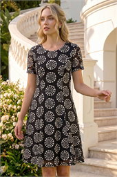 Heart Circle Lace Stretch Dress