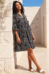 Abstract Crinkle Smock Dress