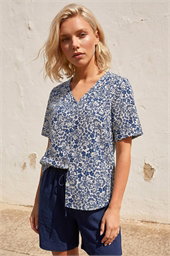 Petite Floral Print Button Up Blouse