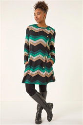 Zig Zag Side Button Dress