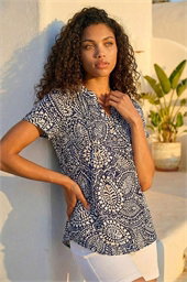Petite Abstract Print Button Stretch Top 