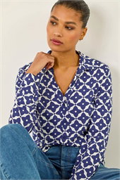 Geo Print Stretch Mock Shirt