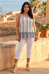 Curve Strappy Broderie Hem Vest
