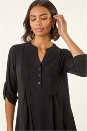 Pintuck Button Stretch Top
