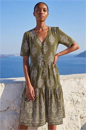 Petite Border Print Tiered Dress