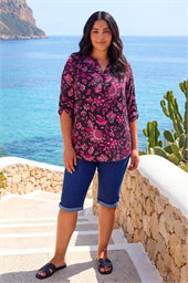 Curve Textured Floral Print Shirt