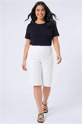 Curve Knee Length Elastic Waist Shorts