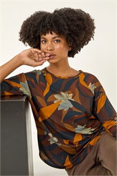 Floral Print Curved Hem Top