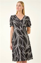 Leaf Print Gathered Midi Dress