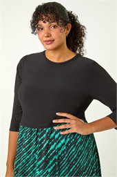 Curve Contrast Skirt Stretch Dress