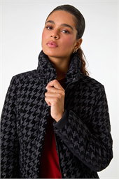 Dogtooth Flock Coat