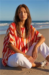 Abstract Buttoned Top