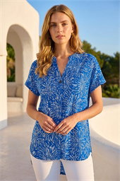 Abstract Print V-Neck Stretch Top