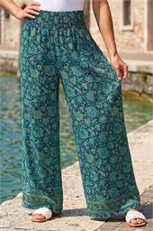 Floral Print Tiered Palazzo Trousers