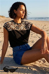 Dusk Cotton Floral Crochet T-Shirt