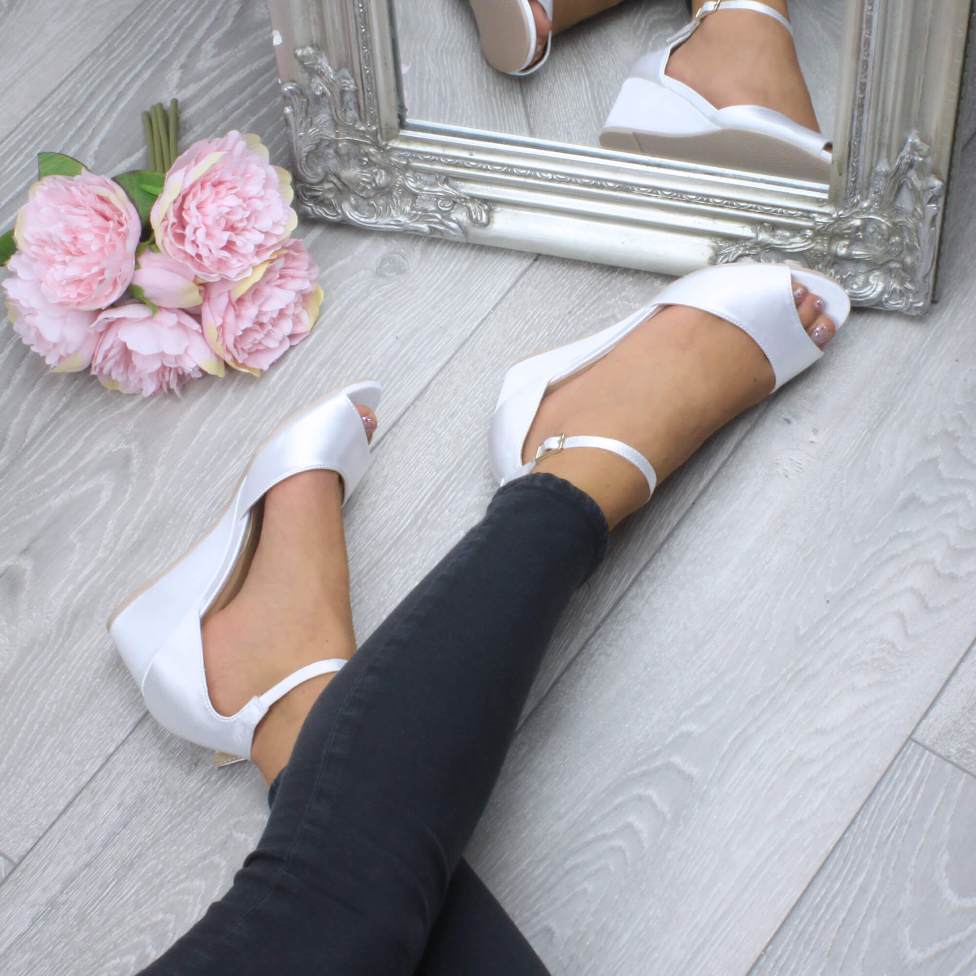 White AJVANI White Mid Wedge Heel Ankle Strap Sandals, Image 5 of 6