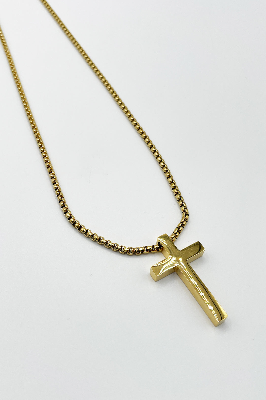 Gold Cross Prendant Necklace, Image 2 of 4