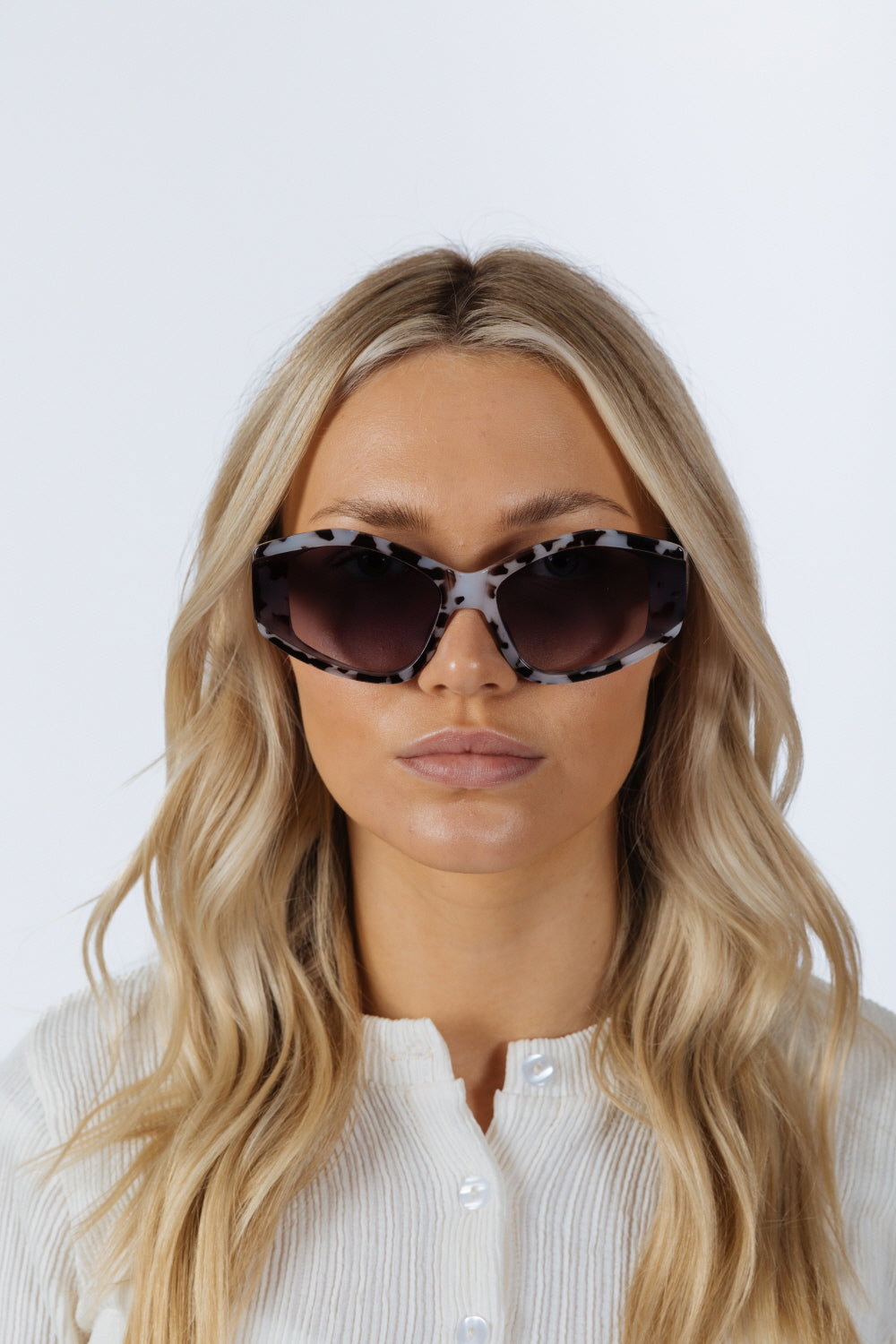Black Angular Cat-Eye Sunglasses In Multi