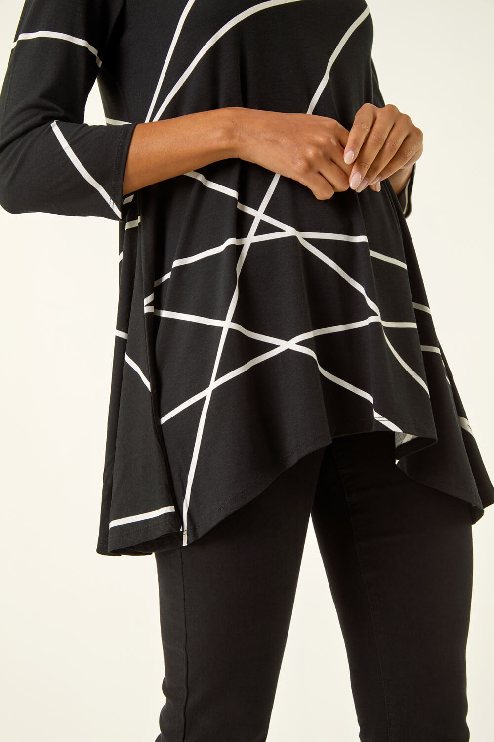 Black Linear Print Hanky Hem Top, Image 6 of 5