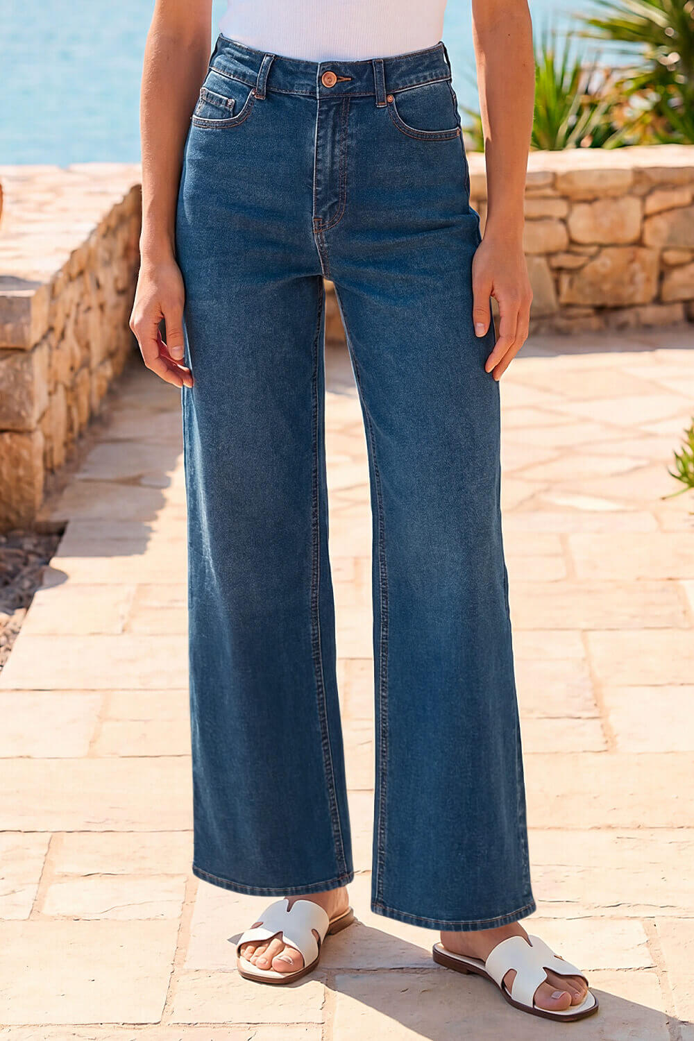 Indigo Petite Wide Leg Jeans, Image 3 of 4