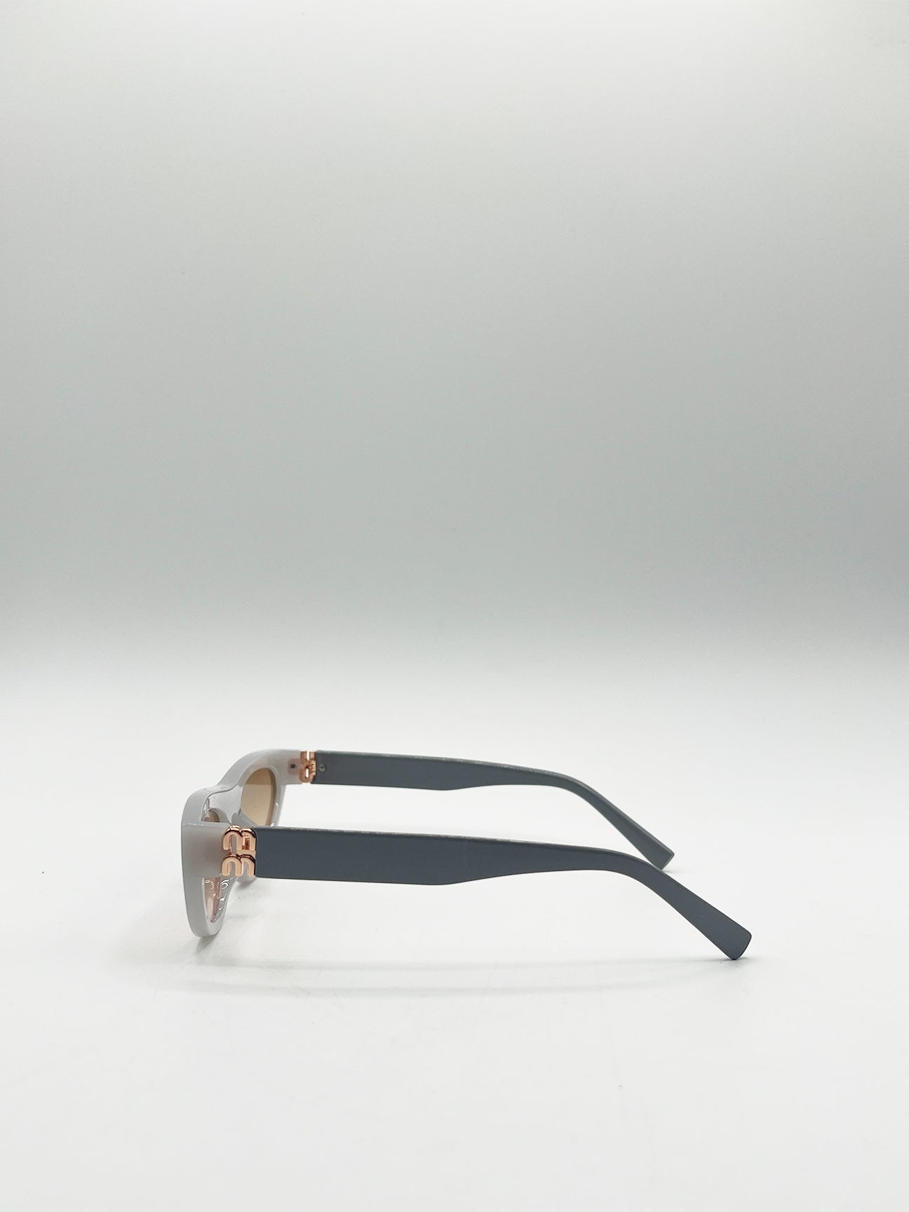 Grey Retro Oval Sunglasses in Light Grey, Image 5 of 6