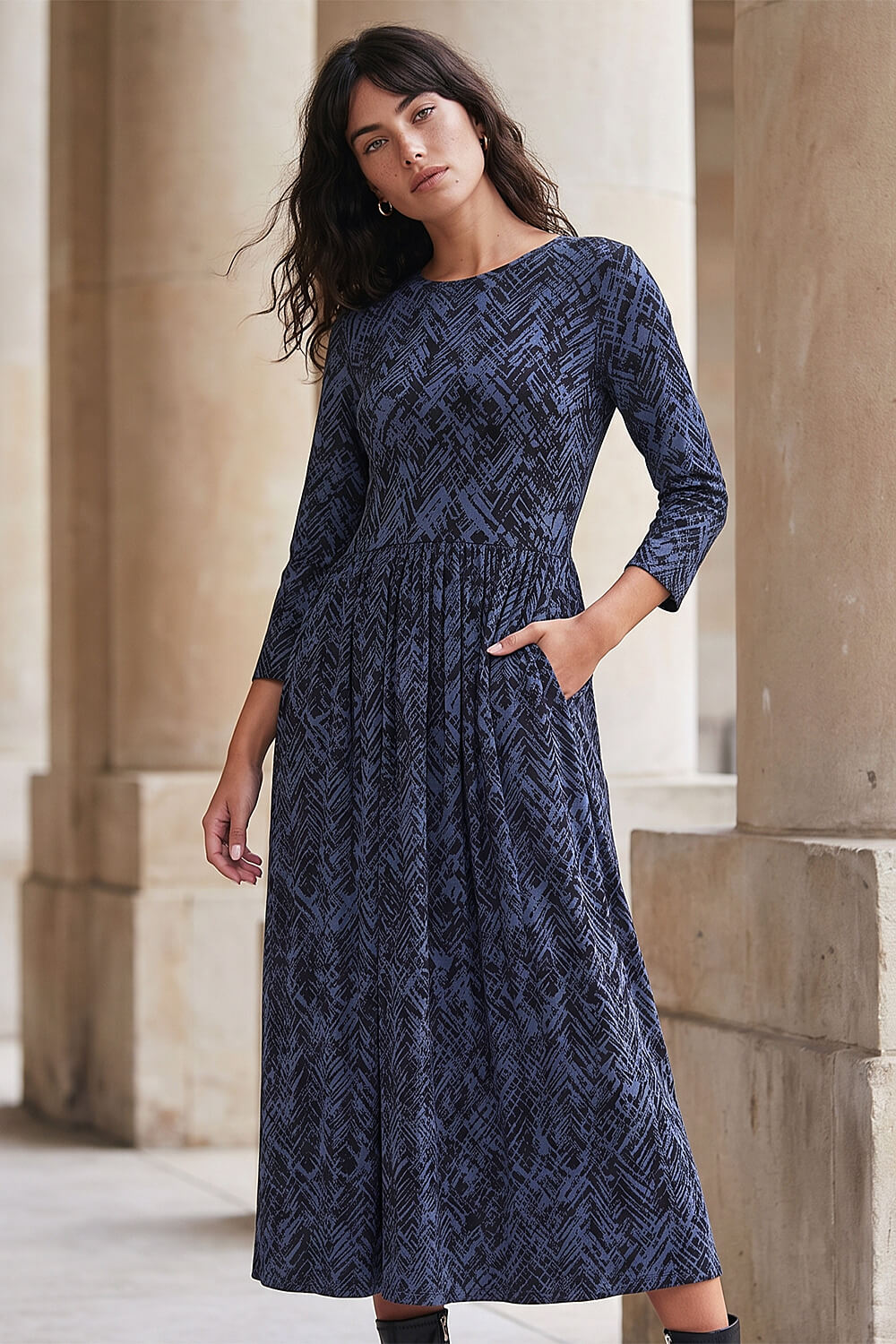 Roman Women's Grey Abstract Print Stretch Midi Dress Size 12