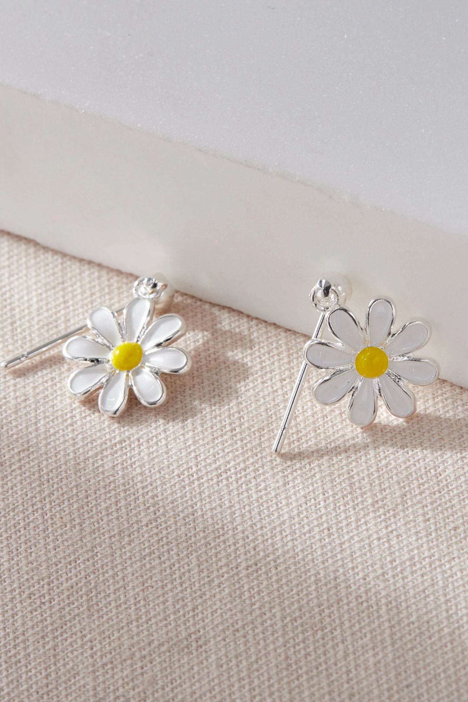 White Sterling Silver Daisy Drop Earrings, Image 1 of 3