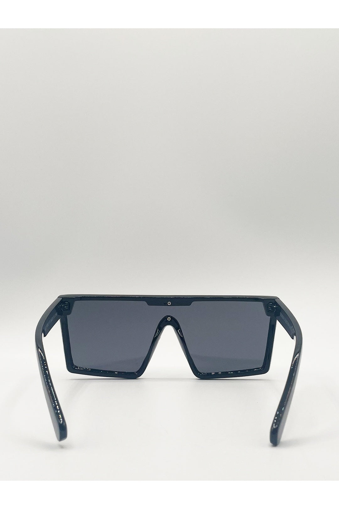 Black Black Oversized Flat Top Square Frame Sunglasses, Image 4 of 4