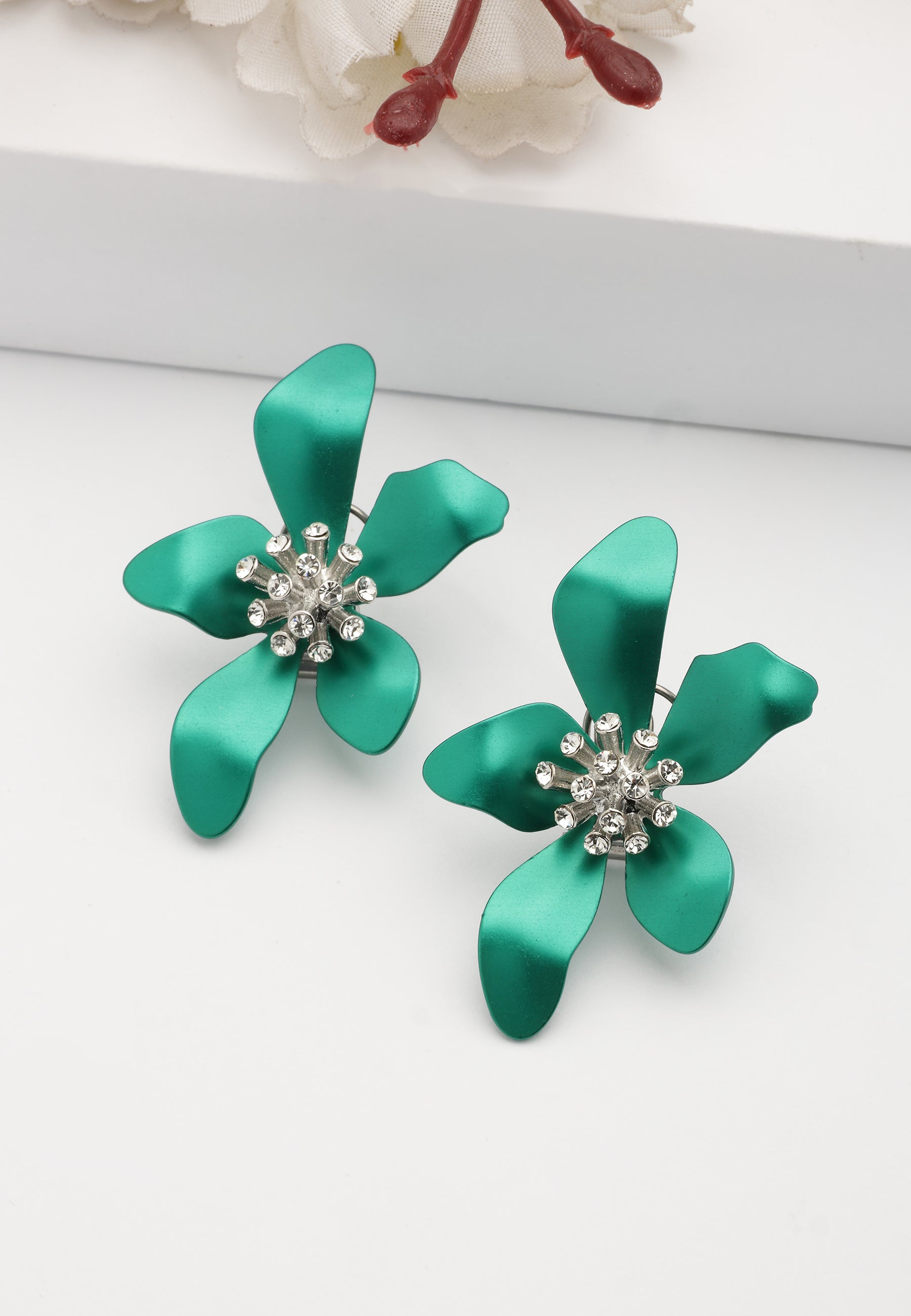 Green AVANT-GARDE PARIS Green Floral Stud Earrings, Image 2 of 5