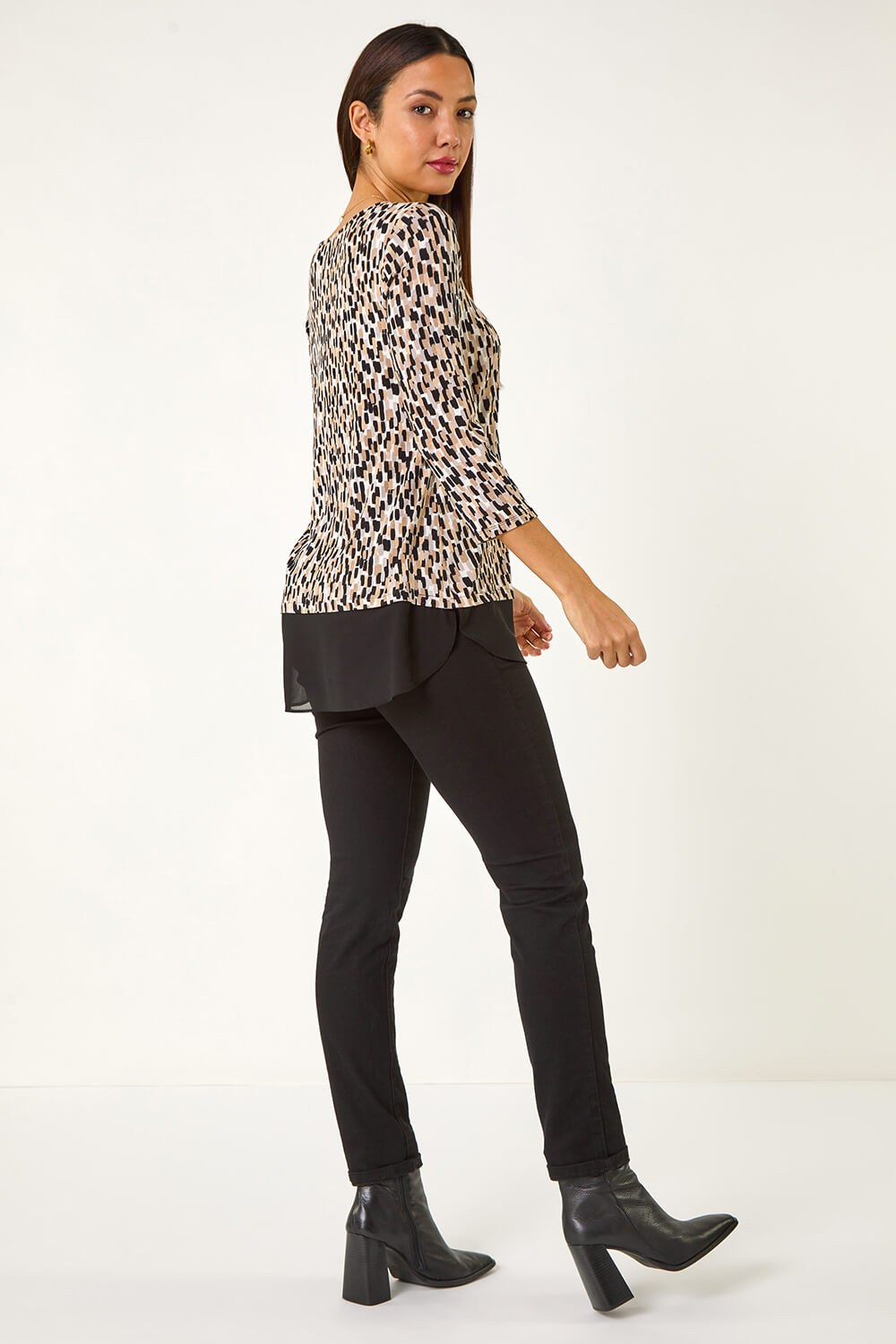 Stone Abstract Print Chiffon Hem Top, Image 4 of 5