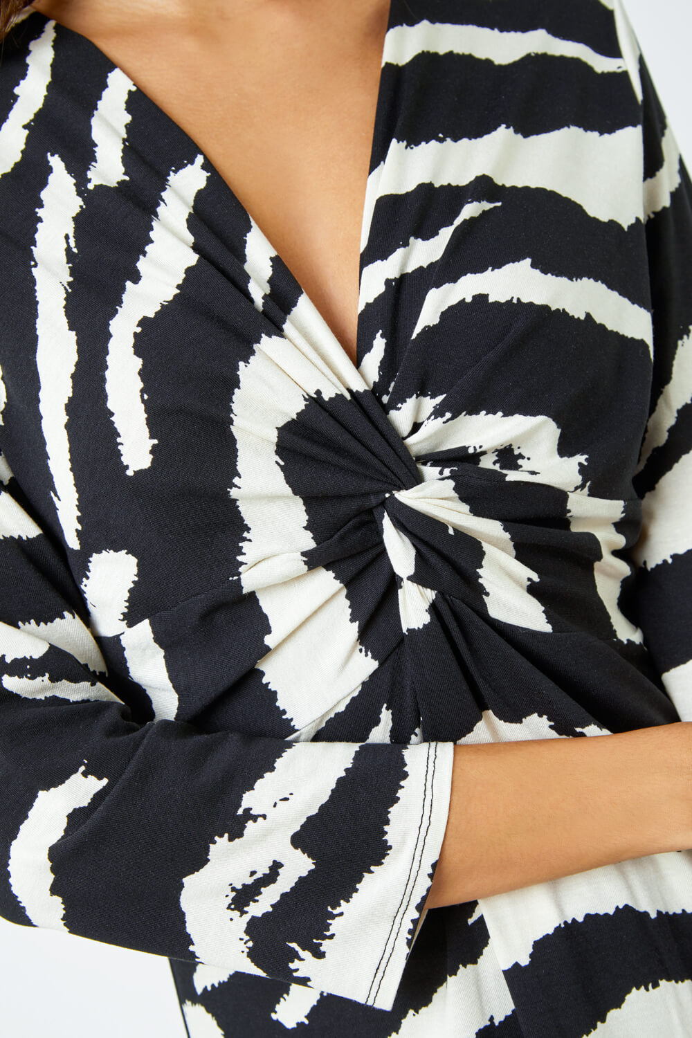 Black Animal Print Twist Front Top, Image 6 of 5