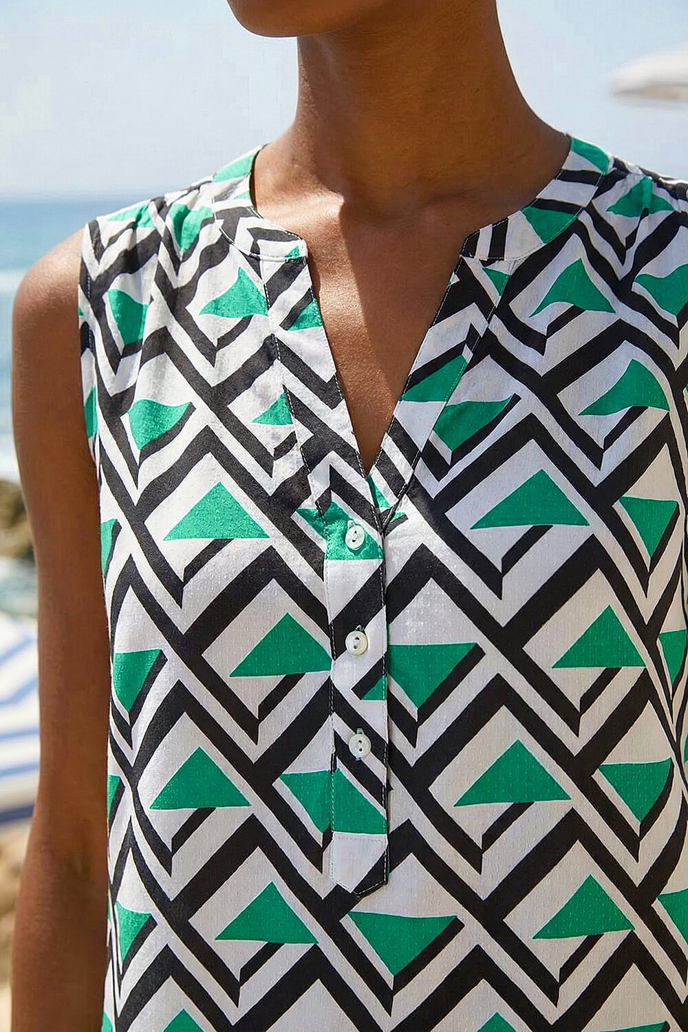 Green Geo Print Border V-Neck Vest, Image 5 of 4