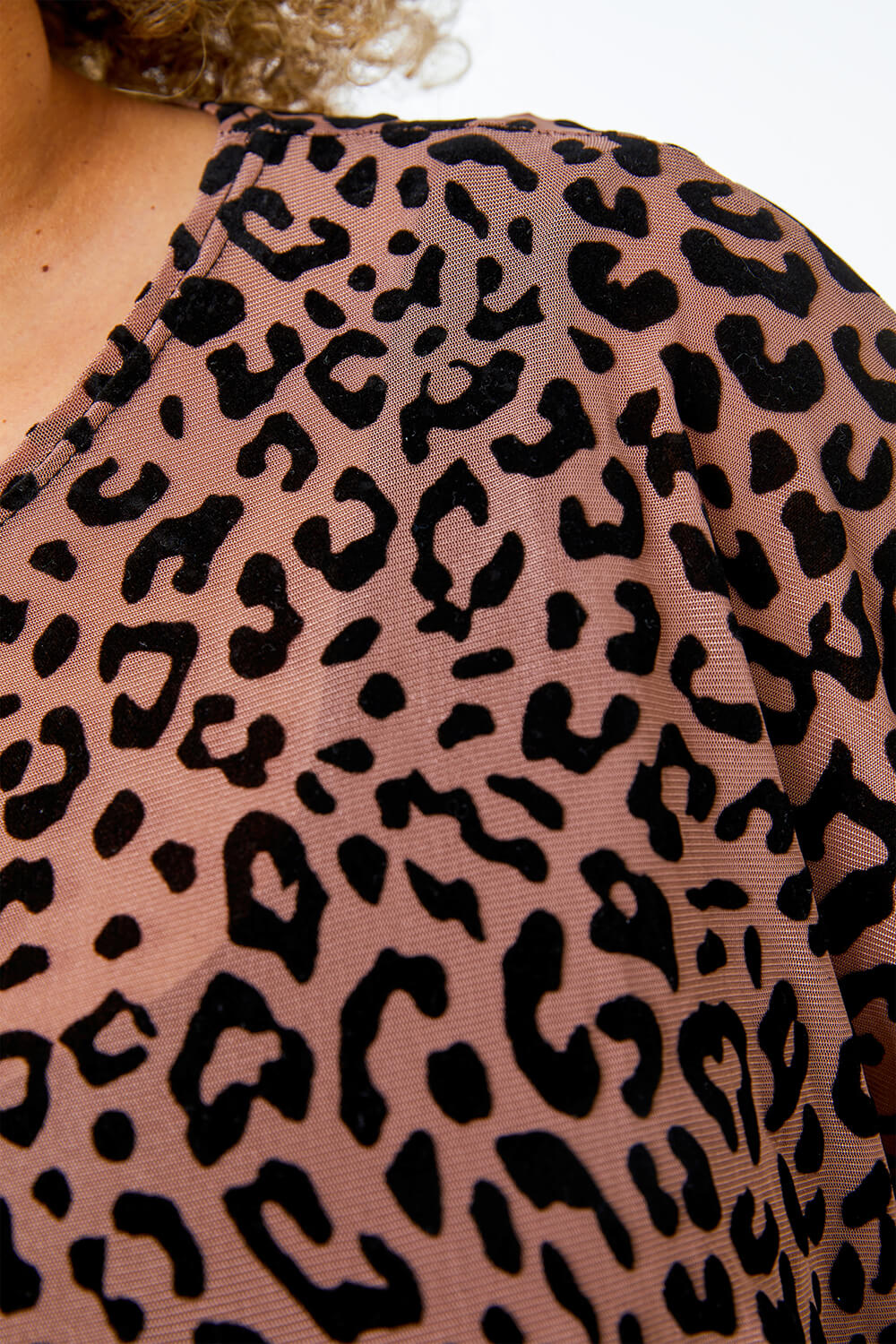 Chocolate Curve Flocked Animal Top, Image 6 of 5