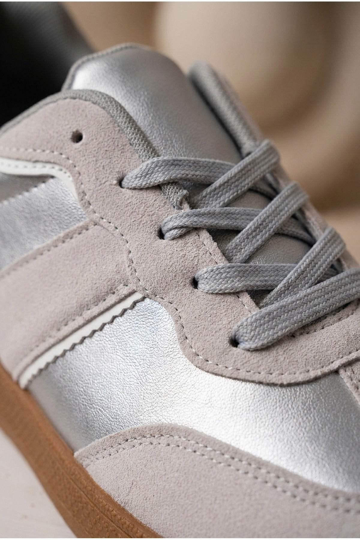 Silver iKrush Silver Saoirse Retro Style Trainers, Image 3 of 5