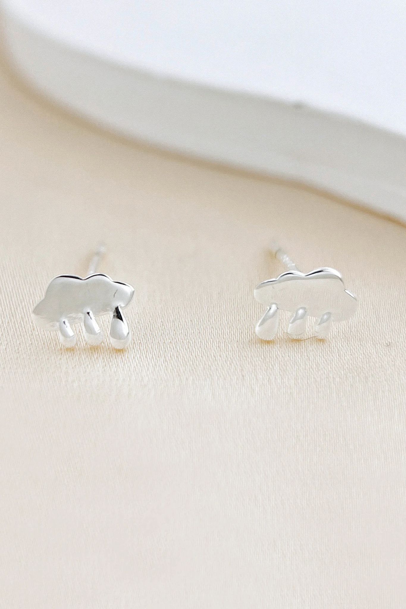 Silver Mia Gioielli Silver Sterling Silver Rain Cloud Studs, Image 3 of 3