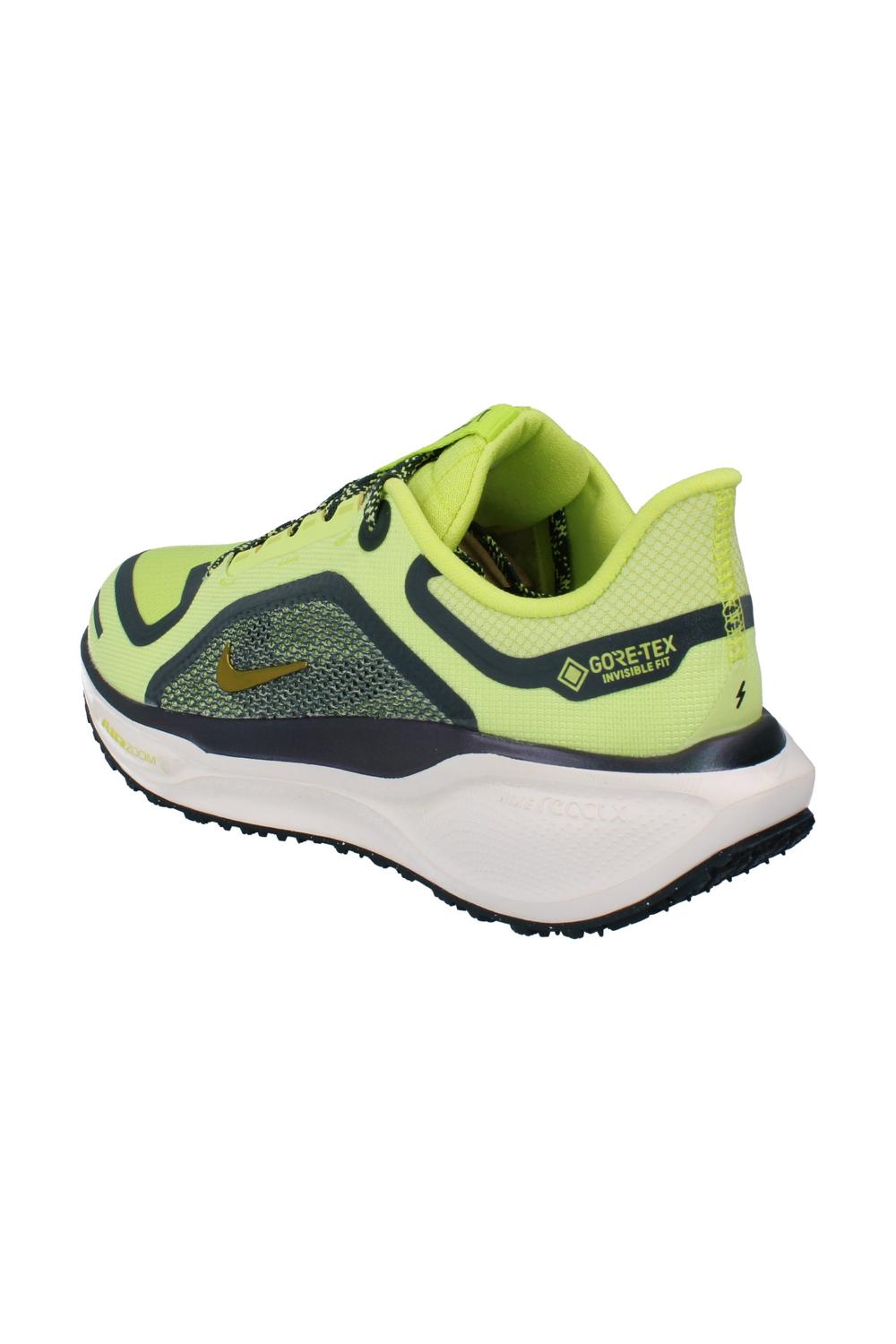 Green Air Zoom Pegasus 41 GTX Running Trainers, Image 3 of 6
