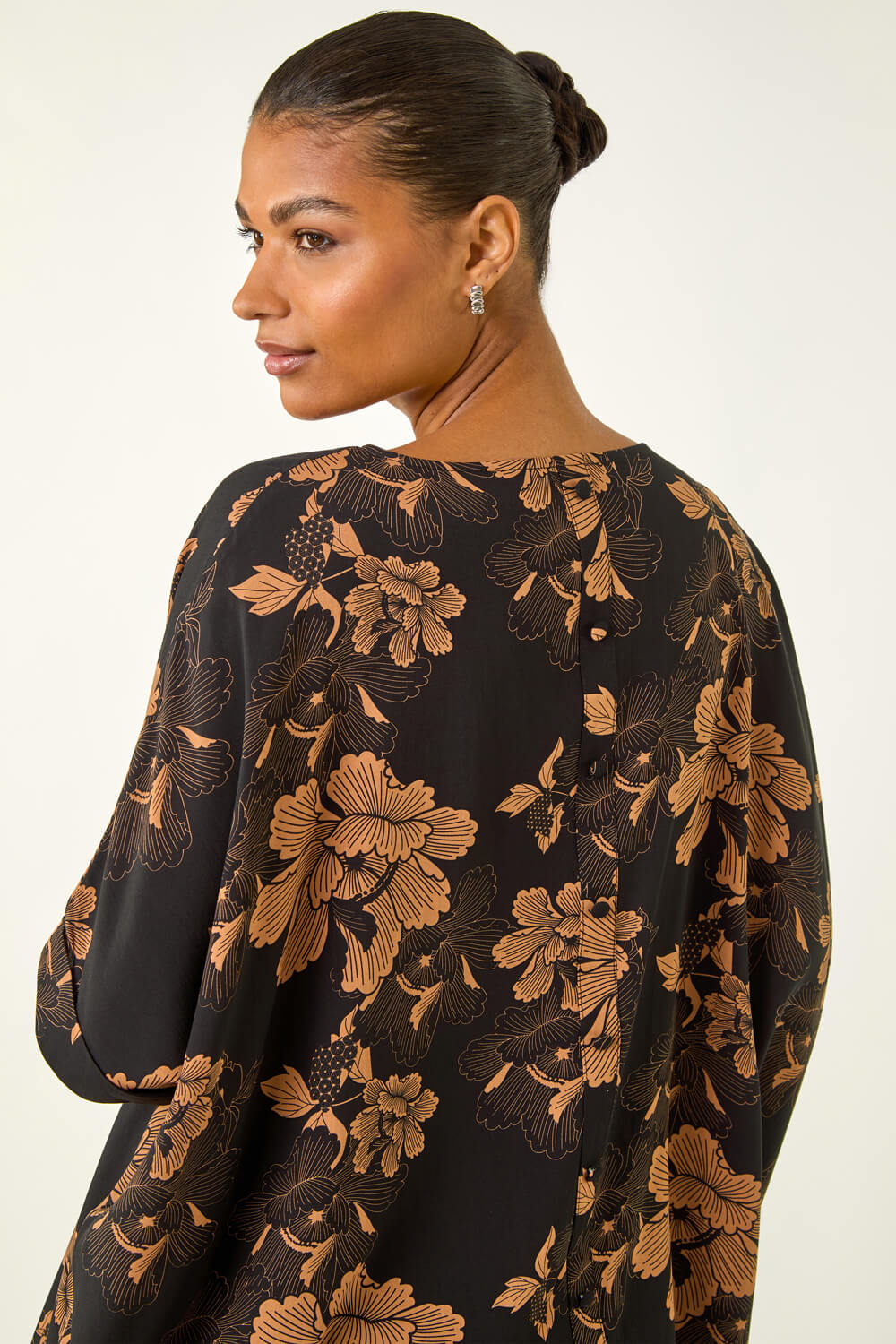 Amber Floral Buttoned Back Top, Image 5 of 5