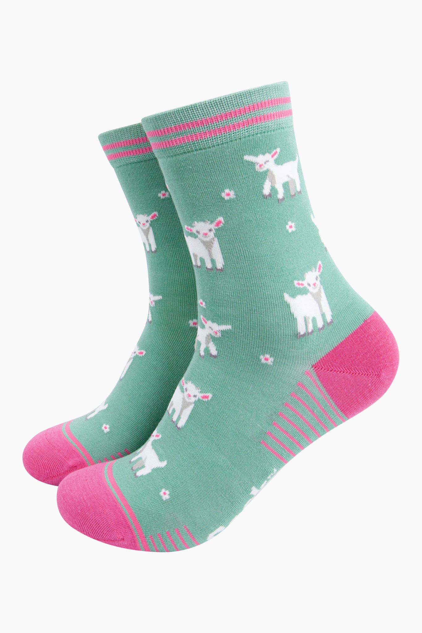 Green Spring Lambs Bamboo Socks In Green