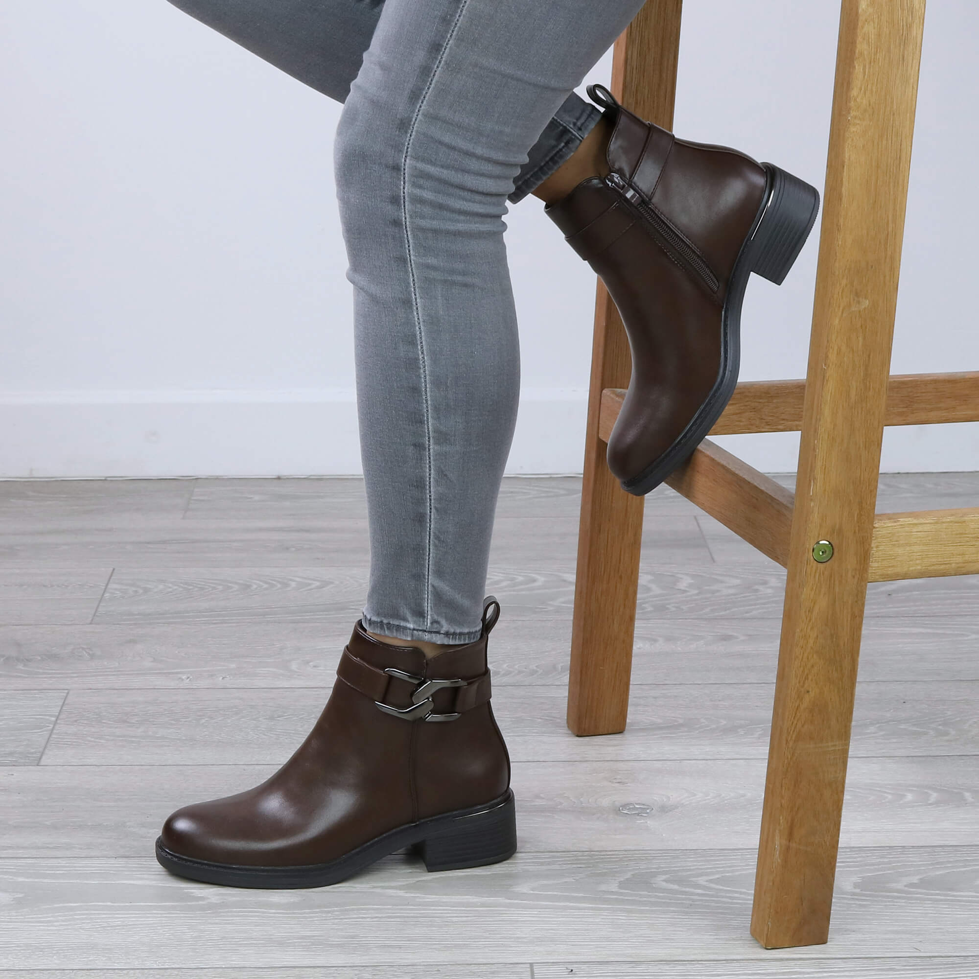 Brown AJVANI Brown Flat Low Heel Ankle Boots, Image 5 of 6