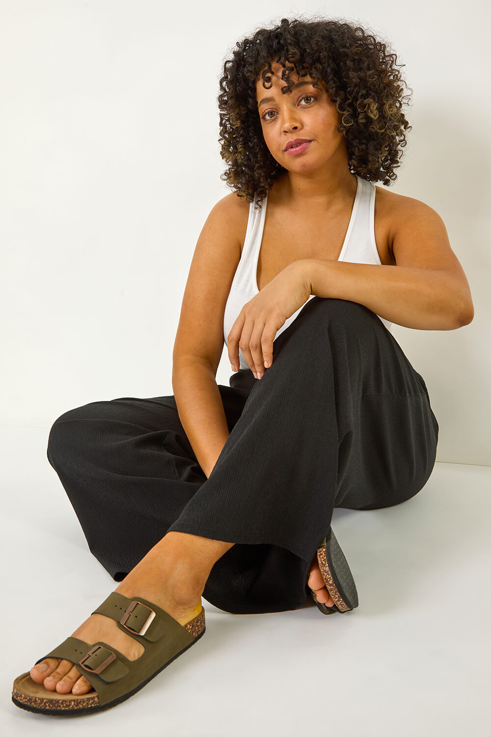 Roman Curve Women's Black Textured Stretch Trouser Size 22-24