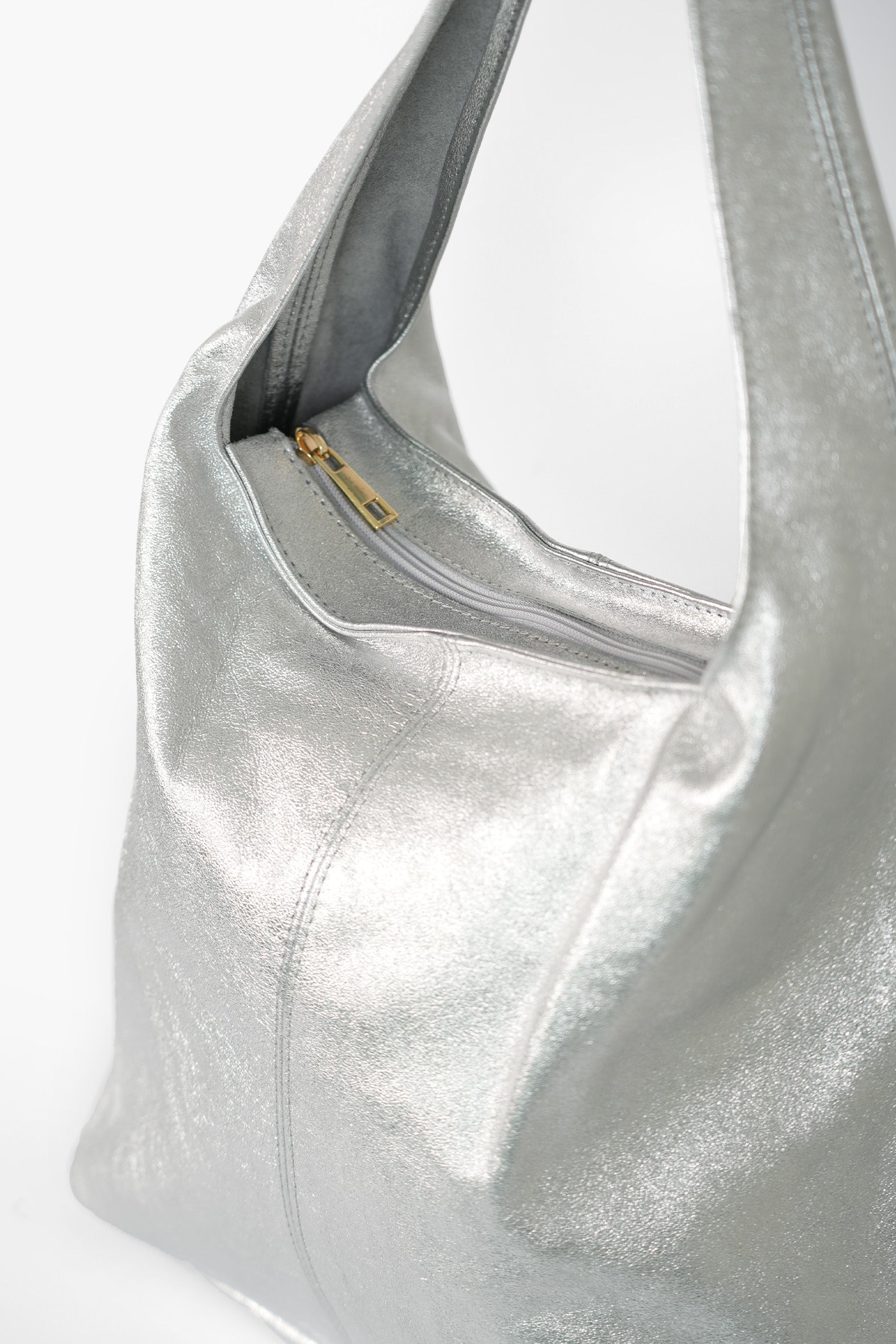 Silver Metallic Italian Leather Shoulder Bag, Image 3 of 3