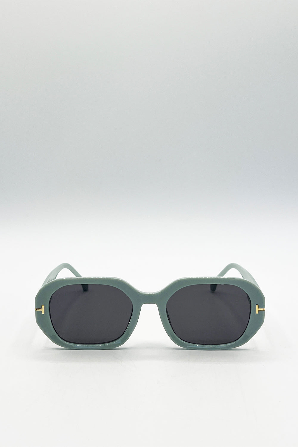 Black Oval Sunglasses With Wide Arm