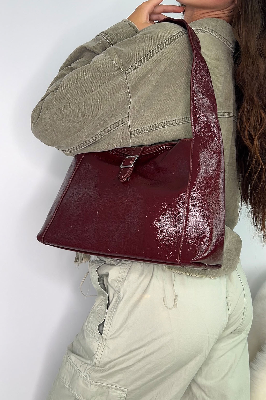 Red Classic Sleek Shoulder Bag, Image 3 of 4