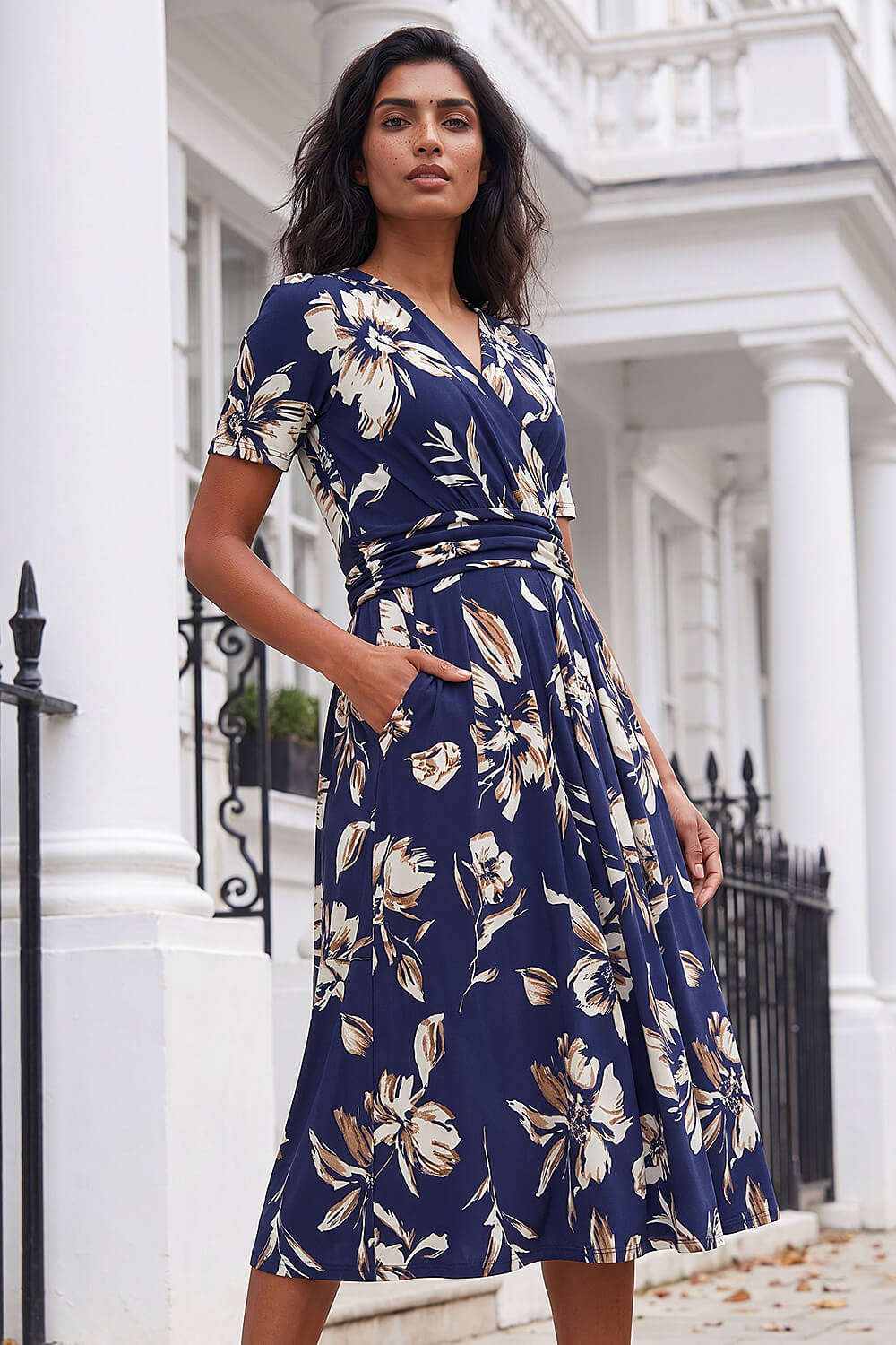 white halter dresses Petal and Pup Women's Anabelle Neck Midi Dress seasonFW25 Size:14.9 inch Klarna available. Gucci Work for Women
