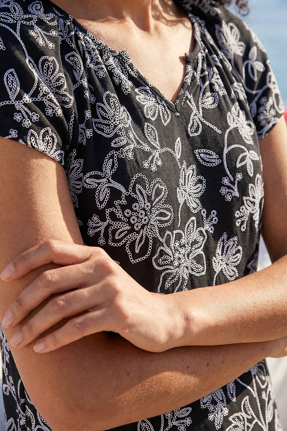 Black Textured Print V-Neck Vest Top, Image 5 of 4