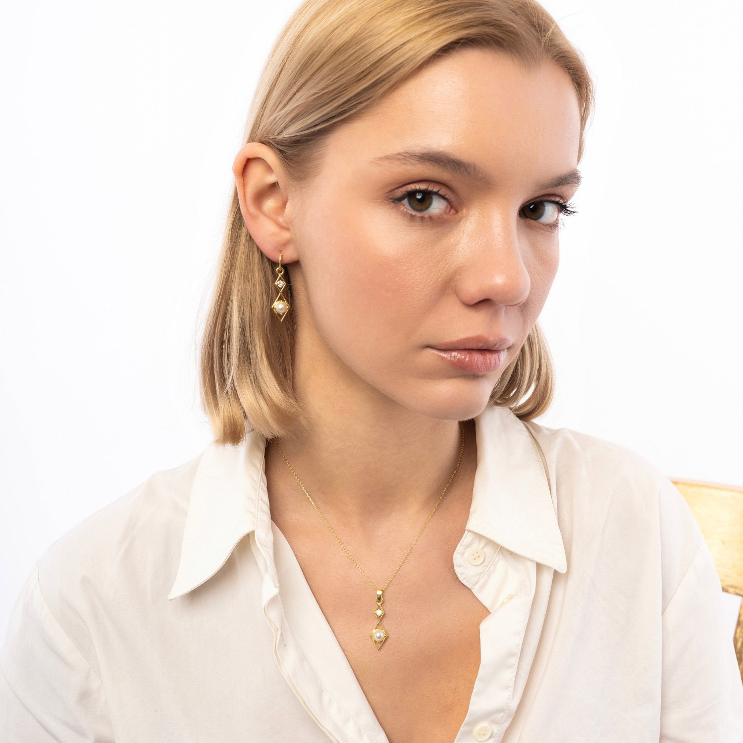 Gold Sterling Silver Rhombus 3D Pearl Necklace and Earring Set, Image 2 of 8